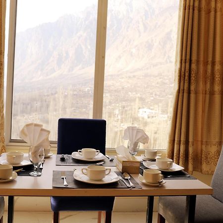 Hilltop Hotel, Hunza Karimabad  Buitenkant foto